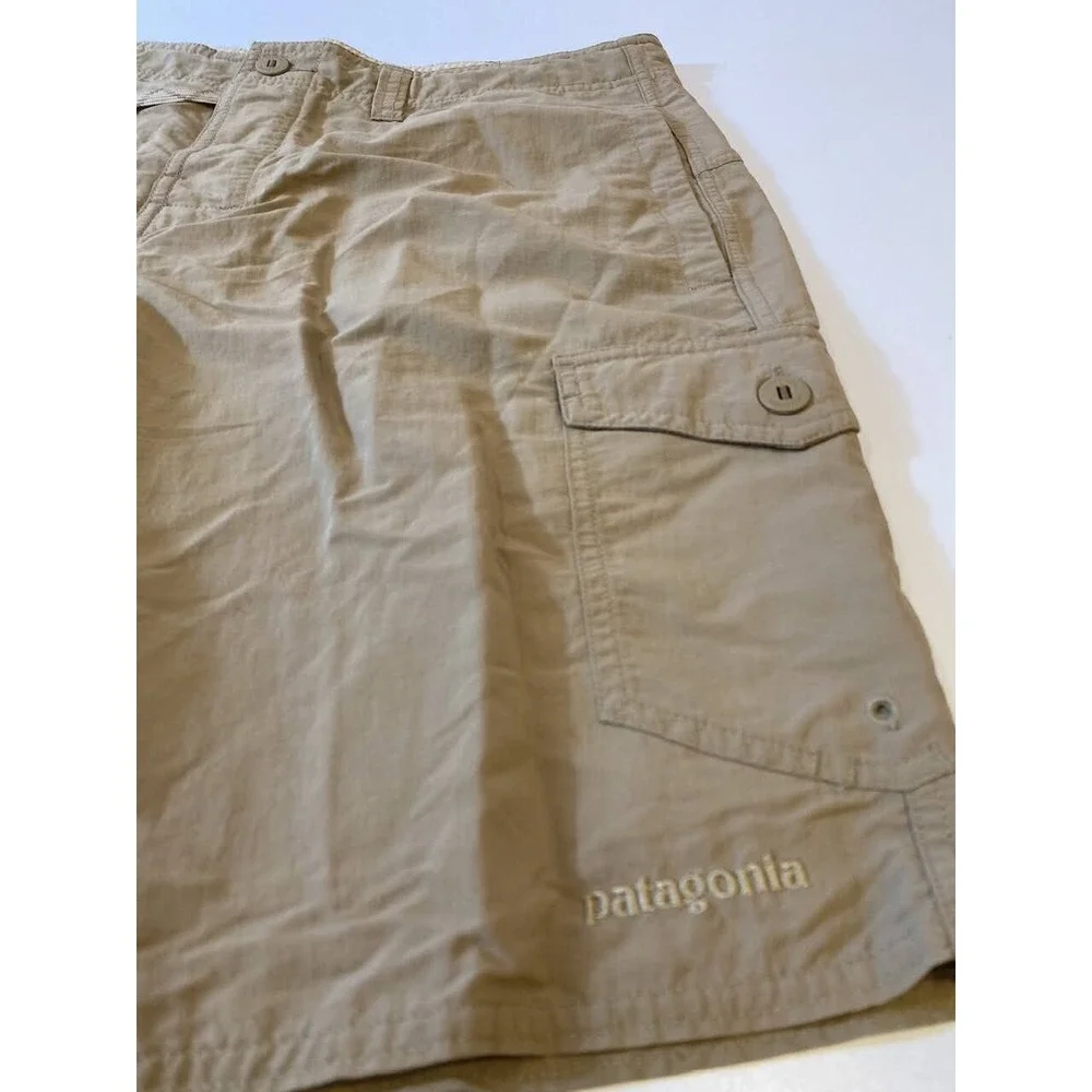Patagonia Wavefarer Cargo Shorts Khaki Tan Men's 36 Hiking